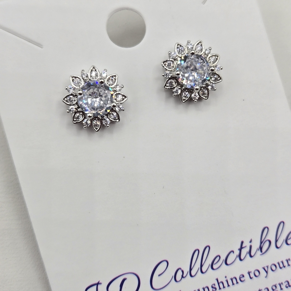 Swarovski Crystal Elements Silver Flower Stud Earrings Floral Boho Bohemian